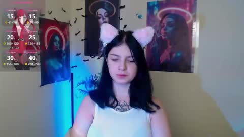 Ivy online show from November 8, 2025, 7:41 am