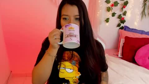 Snapshot of sweet_chloe6 chatting on December 12, 2024, 11:47 pm Chloe online show from December 12, 2024, 11:47 pm