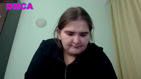 sweet online show from September 11, 2025, 5:46 pm