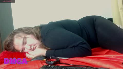 sweet online show from September 16, 2025, 10:44 pm