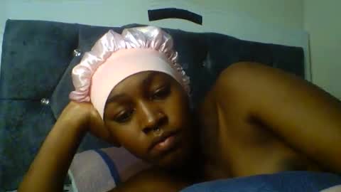 sweet_ebony00 online show from February 15, 2026, 3:31 pm