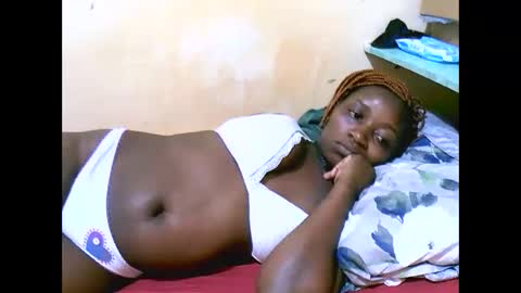 Snapshot of sweet_elena24 chatting on September 21, 2025, 10:44 pm shillah online show from September 21, 2025, 10:44 pm