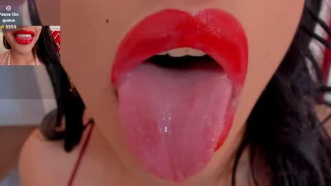 sweet_eliizabeth online show from April 27, 2026, 12:36 pm