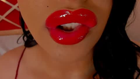 sweet_eliizabeth online show from July 9, 2026, 1:04 pm