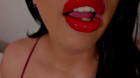 sweet_eliizabeth online show from July 27, 2026, 12:45 pm