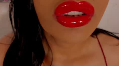 sweet_eliizabeth online show from July 28, 2026, 12:48 pm