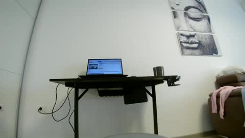           online show from March 8, 2025, 9:06 am