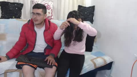 sweet_fantasy_couple online show from December 31, 2024, 1:04 am