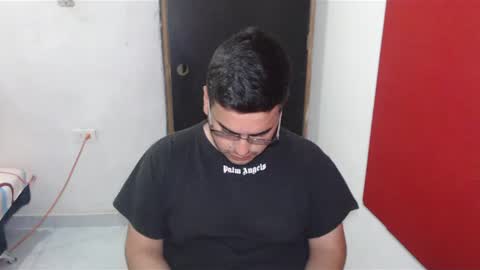 sweet_fantasy_couple online show from February 2, 2025, 12:09 am