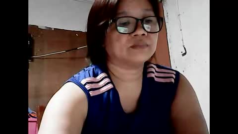 sweet_faye05 online show from November 9, 2025, 11:08 am