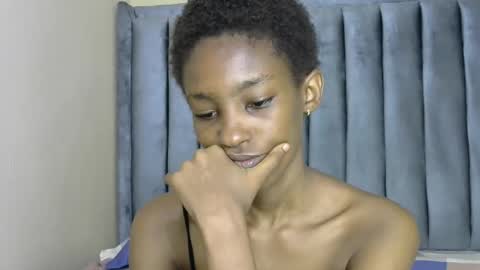 Snapshot of sweet_freaky chatting on March 15, 2026, 1:55 am sweet_freaky online show from March 15, 2026, 1:55 am