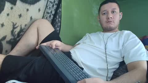 sweet_guy36 online show from September 22, 2025, 4:53 pm