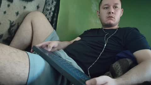 sweet_guy36 online show from October 13, 2025, 3:45 pm