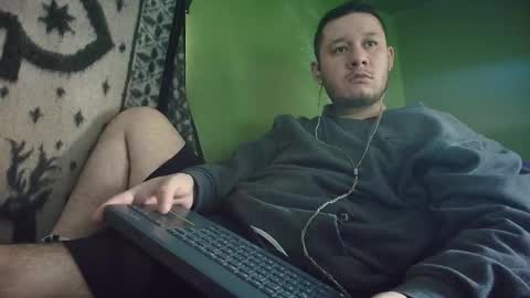 sweet_guy36 online show from October 19, 2025, 2:18 pm