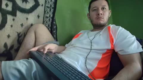 sweet_guy36 online show from November 2, 2025, 2:30 pm