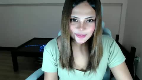 Snapshot of sweet_hard_queenxxx chatting on February 17, 2025, 2:20 am sophia daisy online show from February 17, 2025, 2:20 am