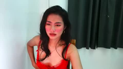 Jenny3 online show from February 3, 2026, 11:32 pm