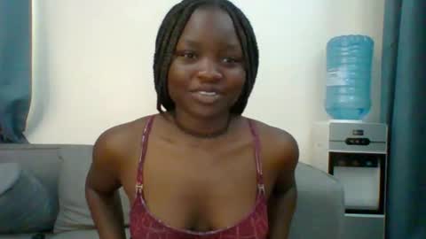 Snapshot of sweet_jenica chatting on October 6, 2025, 4:10 am ESTHER NEEMA online show from October 6, 2025, 4:10 am
