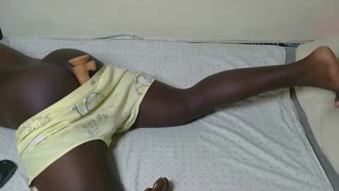 moha AND roy online show from October 25, 2025, 3:03 am