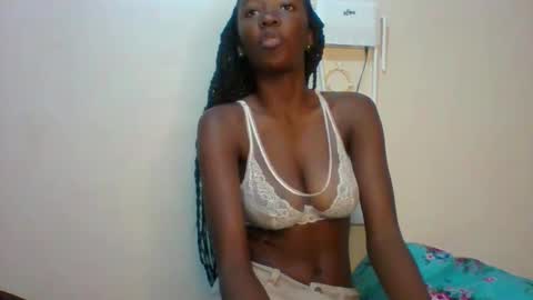 Sweet KCandy online show from May 16, 2026, 1:10 pm