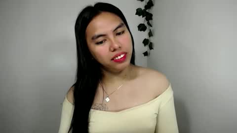 sweet_kyline69 online show from November 22, 2025, 2:32 am