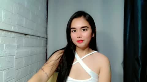 Snapshot of sweet_laika chatting on April 26, 2026, 3:15 am LAIKA online show from April 26, 2026, 3:15 am