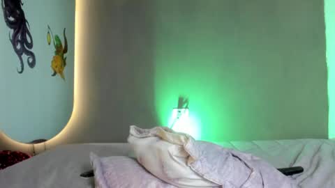 Hi Im Lia Your dreams came true  online show from May 14, 2026, 7:20 pm