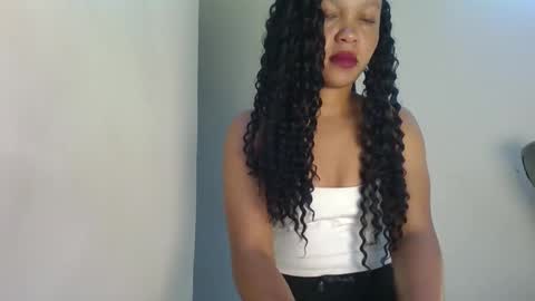 Snapshot of sweet_likey chatting on May 16, 2026, 3:25 am sweet likey online show from May 16, 2026, 3:25 am