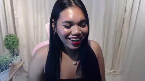 Hello im Lovely Hera youre Pleasure online show from February 27, 2025, 7:15 pm
