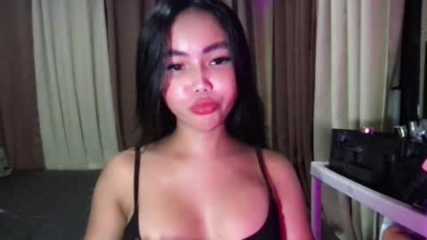 Maleia online show from July 18, 2026, 6:23 pm