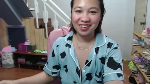 cheeky Bum07 online show from February 7, 2025, 5:31 am