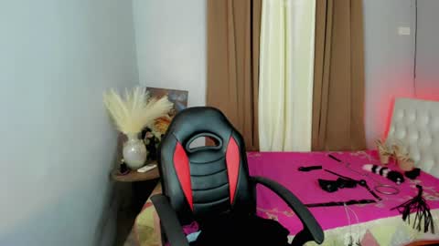 sweet_marie21 online show from June 13, 2026, 3:59 am
