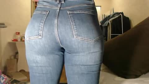 Snapshot of sweet_martinique chatting on October 6, 2025, 6:49 pm TexasPAWG101 online show from October 6, 2025, 6:49 pm