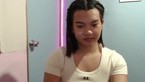 Snapshot of sweet_mary_onboard chatting on May 8, 2026, 7:46 am sweet_mary_onboard online show from May 8, 2026, 7:46 am