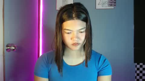 Snapshot of sweet_mary_onboard chatting on May 18, 2026, 1:28 pm sweet_mary_onboard online show from May 18, 2026, 1:28 pm