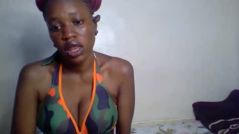 Snapshot of sweet_maya5 chatting on March 21, 2026, 7:57 am Sweet maya5 online show from March 21, 2026, 7:57 am