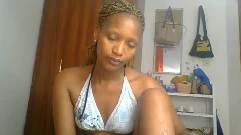 Linda online show from May 2, 2026, 2:05 am
