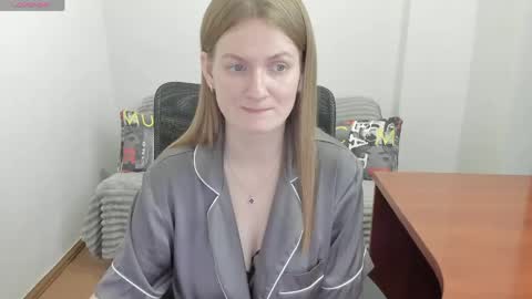 Mila online show from May 13, 2026, 4:37 pm