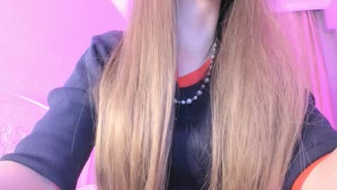 Mikasa online show from November 9, 2025, 5:44 pm