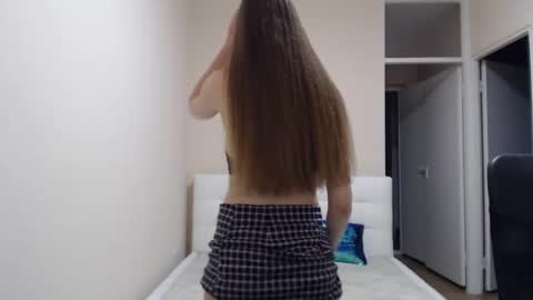 Snapshot of sweet_mood chatting on October 21, 2025, 6:19 pm Anna online show from October 21, 2025, 6:19 pm