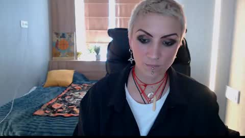 sweet_n_strong online show from June 8, 2026, 11:10 am