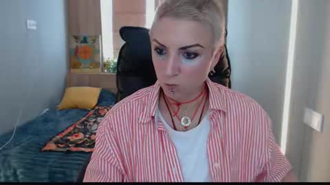 sweet_n_strong online show from June 9, 2026, 12:17 pm