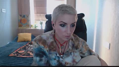 sweet_n_strong online show from June 11, 2026, 11:19 am