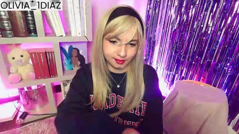 Olivia Diaz  OnlyFans olivia diaz online show from February 11, 2025, 1:20 am