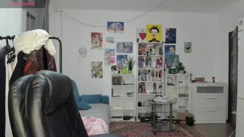 Snapshot of sweet_peach__ chatting on April 18, 2026, 7:58 pm kira online show from April 18, 2026, 7:58 pm