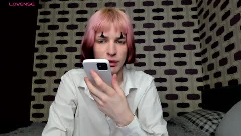 Snapshot of sweet_peach__ chatting on April 24, 2026, 10:12 pm kira online show from April 24, 2026, 10:12 pm