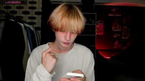 kira online show from June 29, 2026, 7:58 pm