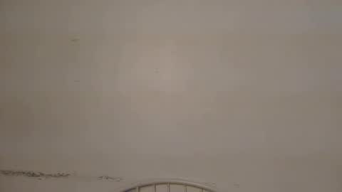 Snapshot of sweet_peachiee chatting on March 22, 2026, 11:41 pm sweet peachy online show from March 22, 2026, 11:41 pm