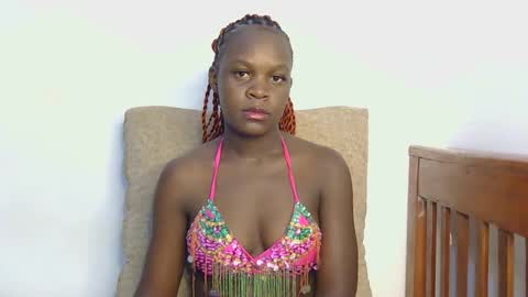 sweet peachy online show from May 5, 2026, 1:57 am