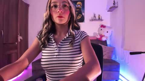 Penny  online show from September 21, 2025, 11:50 pm